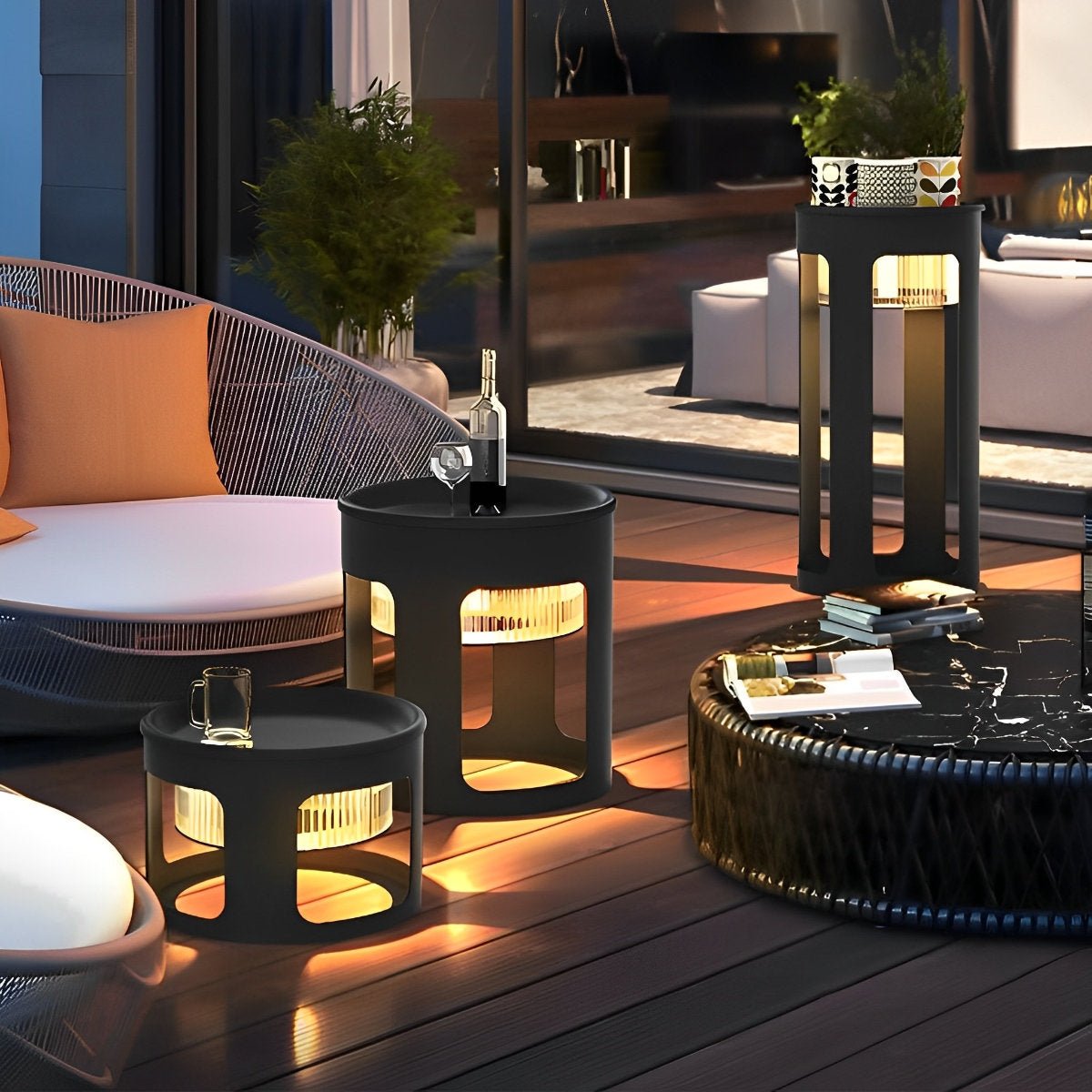 Cylinder Waterproof LED Black Modern SolarLight