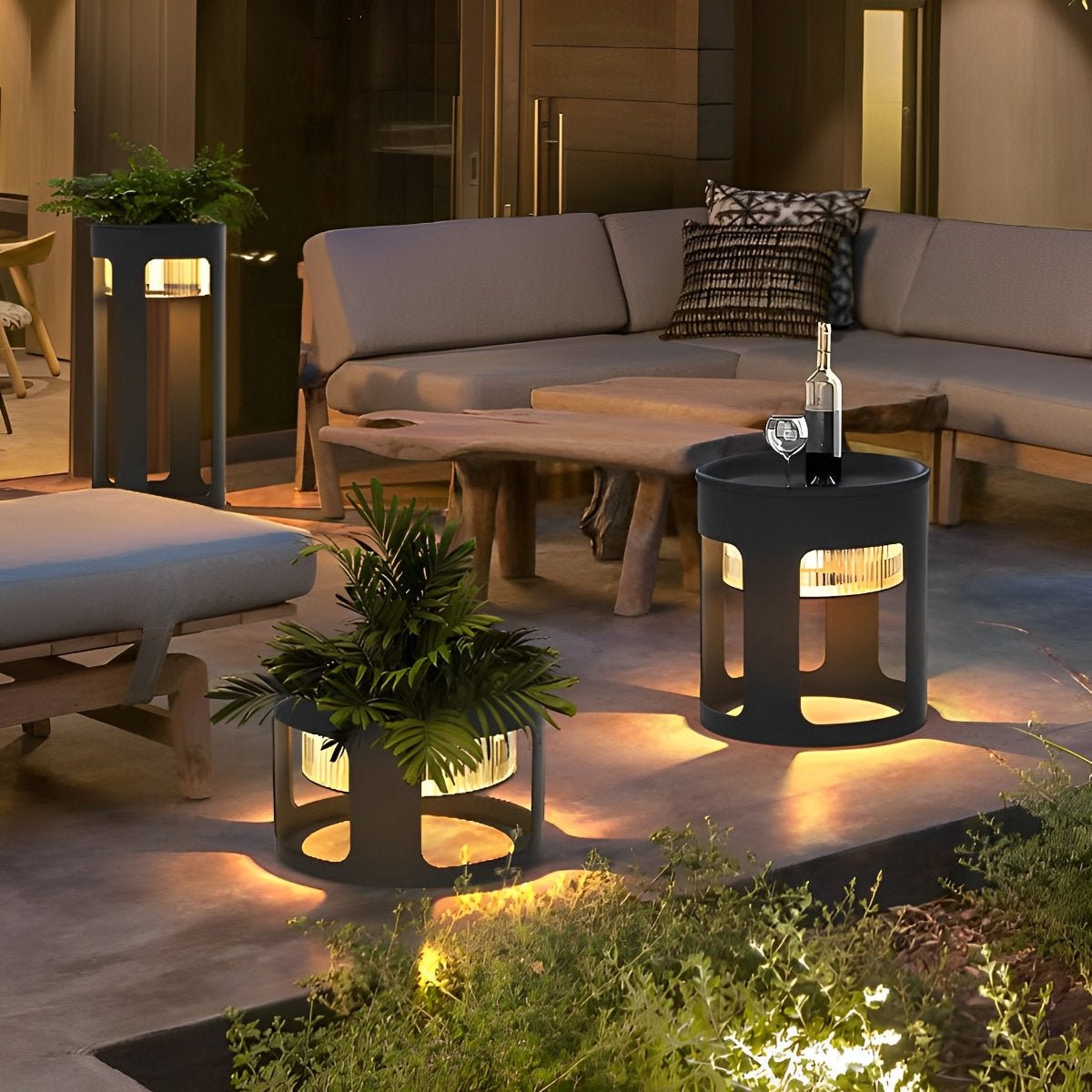 Cylinder Waterproof LED Black Modern SolarLight