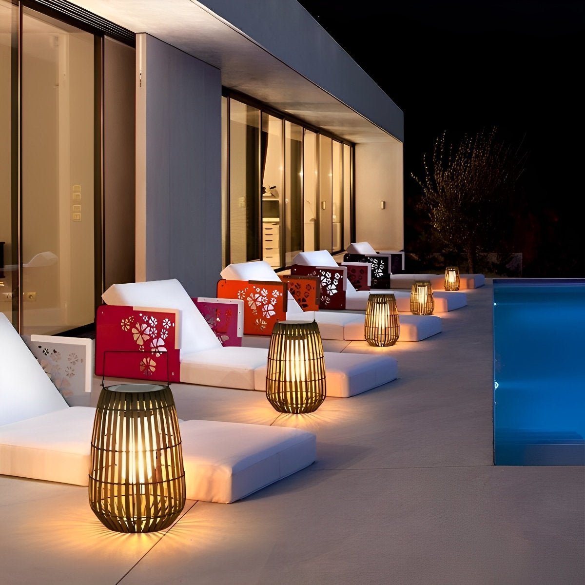 Rattan Hanging Lantern Shaped LED Waterproof Solar Outdoor Lights